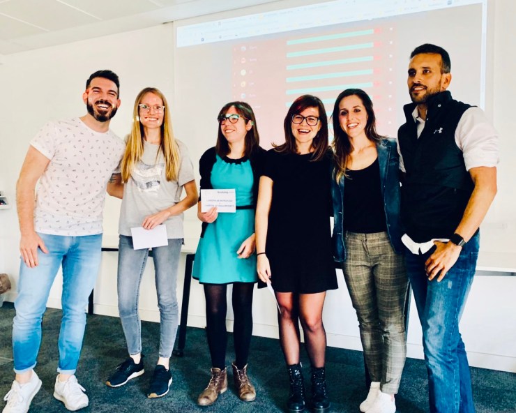 043fad49-7447-4acb-8c20-5f6ef7db82ee